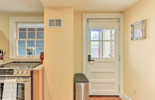 Townhome in Leesburg Historic District! - Foto 11