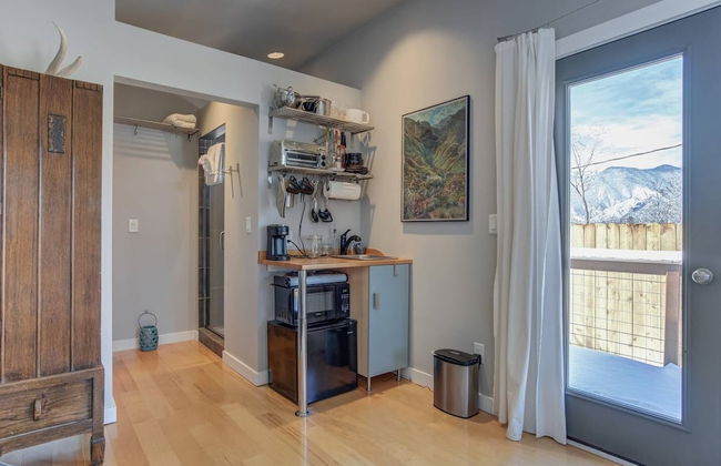 4BR Mtn Viewsgarden of the Godshot Tub, Firepit - Photo 11