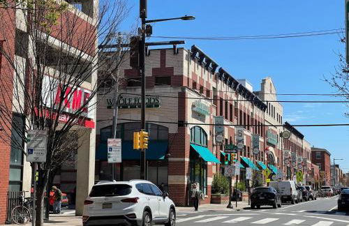 Magic Gardens 2BD Apt in Center City - Foto 35