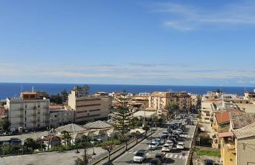 DANIEL SUPERIOR APARTMENTS - Tropea City Center - 250m from the Train Station - Foto 32
