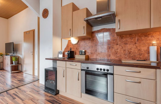 Modern Holiday Home in Pinsdorf With Garden - Photo 21