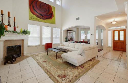 Rosey Bouldin Home Minutes to DT - Adelaide! - Photo 1