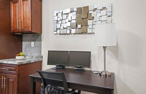 30 plus day Nomadic Worker's Country Comfort - Photo 17