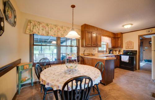 Dayton Home with Pool and Deck on 37 Private Acres! - Foto 11