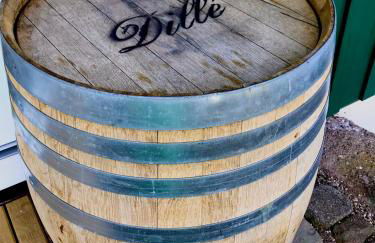 Klein & Fein für nach dem Wein bei Wein- & Sekthaus Dillé - Foto 4