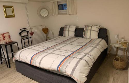 Le repos des escargots - Appartement 3 étoiles - label Qualidog - 1 à 6 personnes avec jardin ombragé et aménagé - Foto 14