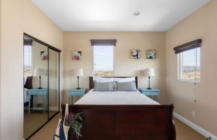 Palazzo Del Sol By AvantStay Breathtaking Home w Mountain Views Hot Tub - Photo 33