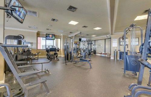 Emerald Grande Condo Beach, Marina and Ocean View - Foto 29