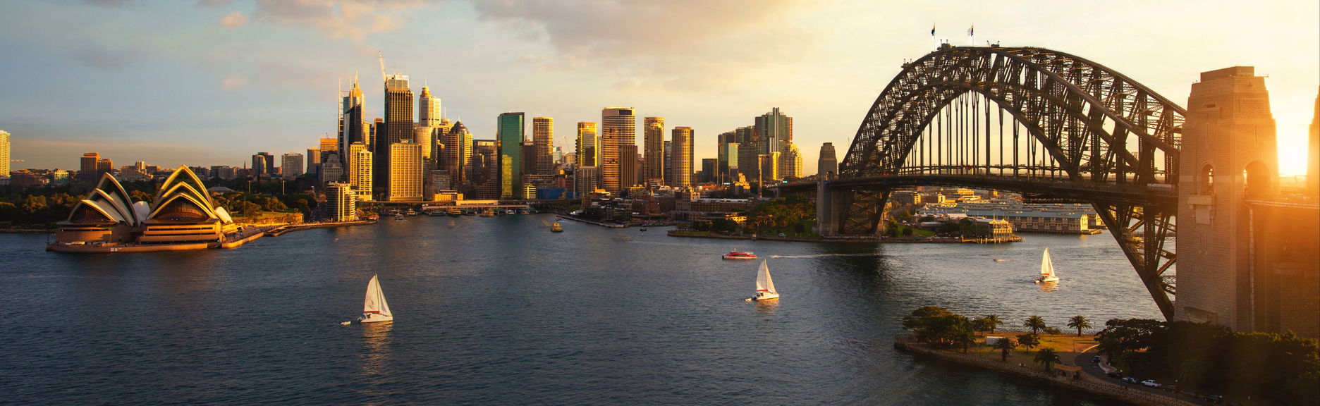 Passeio de barco com jantar