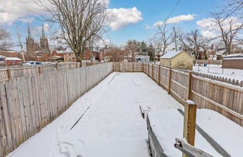 Massive home downtown with Hot Tub - Foto 38