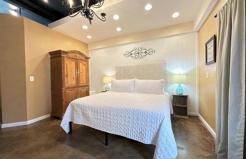 Haven at Hazel Downtown Loft - Photo 16