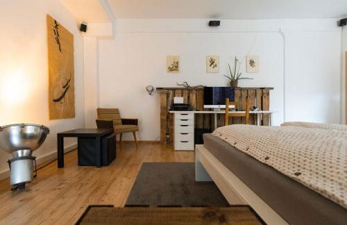 230 m2 Loft mit eigenem Wintergarten mit Tischtennis & Dart, kostenloser Parkplatz - Foto 7