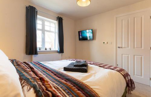 Stylish 3 bed house in Bedford perfect for Contractors and families - Foto 12