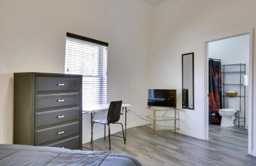 Unique Country Getaway in Angie with Covered Patio! - Foto 21