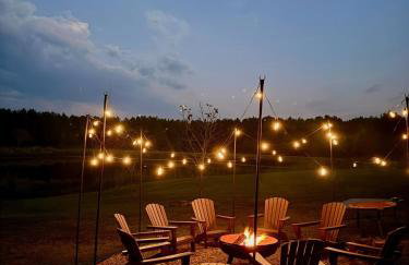 Whispering Pines Retreat, Secluded Cabin with Hot Tub & Pond - Foto 32