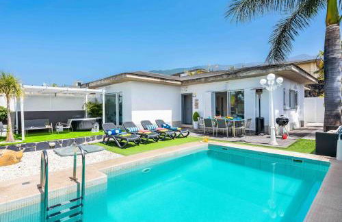 Holiday Home PISCINA PRIVADA CLIMATIZADA Teide Views, BBQ - Foto 1