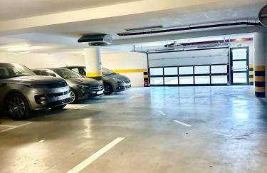 Sofi - modern with private garage - Photo 4