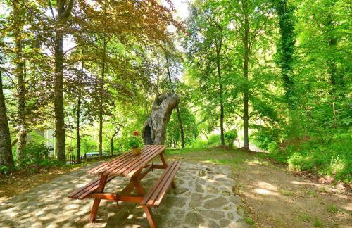 Holiday Home with Garden and shared pool - Foto 9