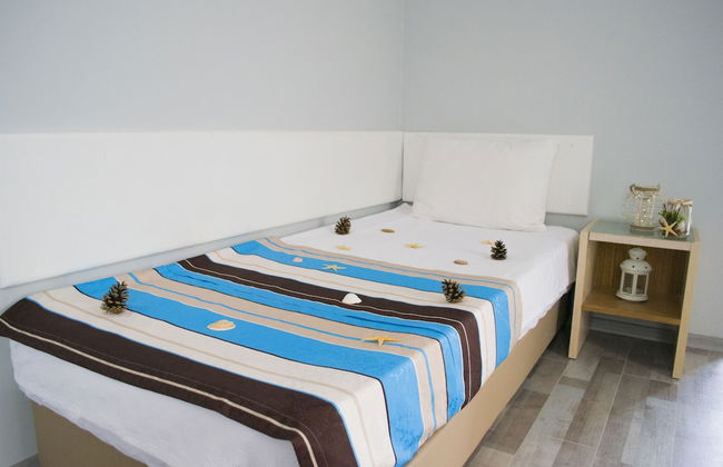 Tasev Apart Hotel - Photo 3