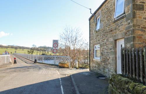 Bridge End Cottage - Photo 3