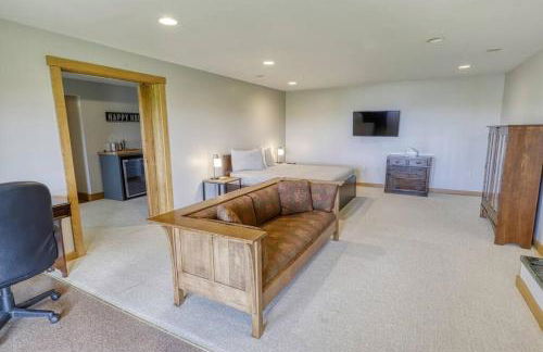 Huge Home w Studio Apt-Mountain Views-Hot Tub-Sauna - Foto 9