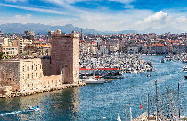 Balade privée en side-car dans Marseille - Photo 1