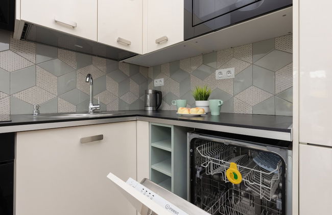 Bright Warsaw Apartment by Renters - Photo 10