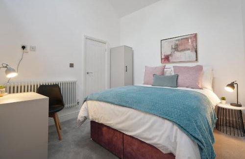 Modern 5BR Victorian Home in Liverpool - Foto 24