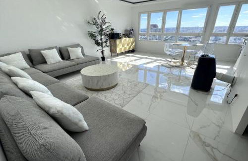 Nice Apartment with amazing view of Paris + Parking - Foto 1