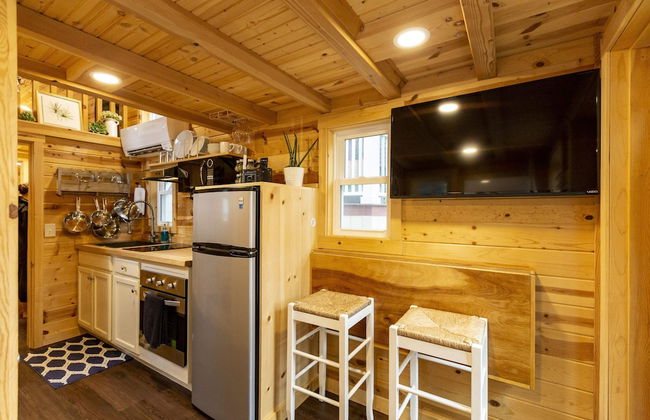 Tiny House! Hot Tub! Pikes Peak & AC - Foto 14