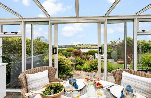 Curlew Cottage - Character Cottage with Superb River Views - Foto 2