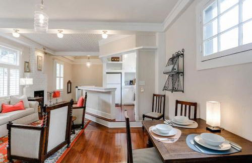 Carriage House at Forsyth 30 Night Minimum - Foto 27