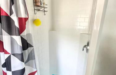 Route 66 Pop Stop-Minutes to Main St - Foto 4