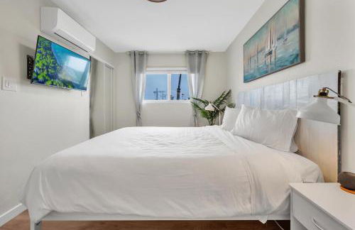 Ultimate Oceanside Retreat | Tower 9 Across from the Beach - Foto 21