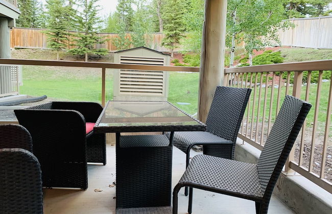 One Studio with BBQ & a Huge Patio - Photo 42