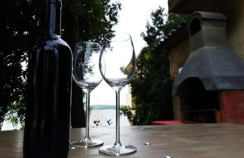 Sea apartment by beach Vine, olive oil tasting, kajaks, grill - Photo 36