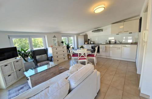 Wohnen am Waldrand - Foto 1