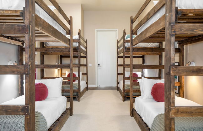 Buena Vista by Avantstay Massive Outdoor Oasis w Pool Spa Firepit - Foto 40