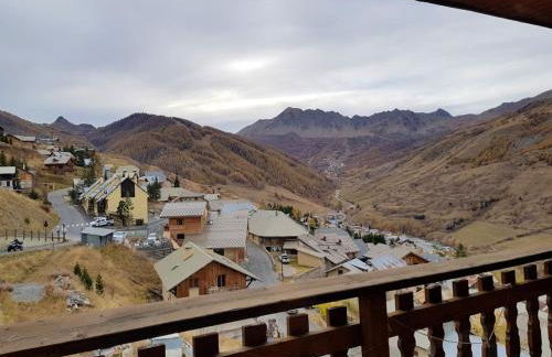 Appartement charmant à Vars - Vue montagne & balcon - Foto 3