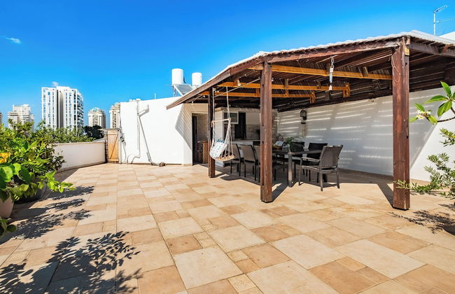Hasharon Rooftop Oasis by Sea N' Rent - Foto 20