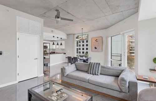 Modern 3 bedroom condo in downtown w free parking - Foto 13