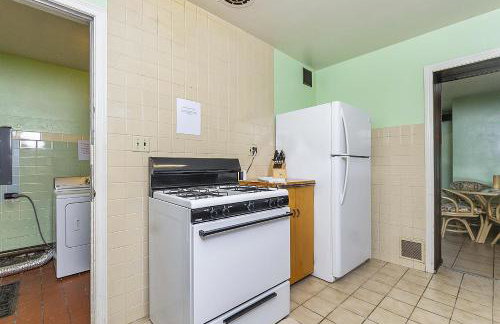 Charming Waterfront Cabin Cabin - Photo 15