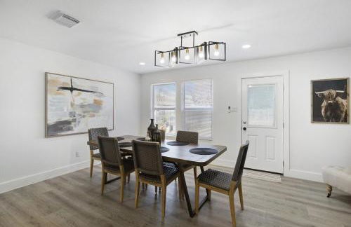 The Birch House - Serene Texas Lake Retreat - Foto 5