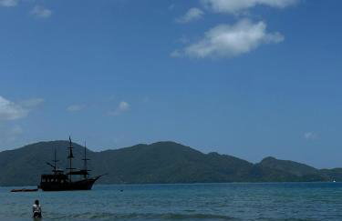 Praia de Maranduba - Foto 13