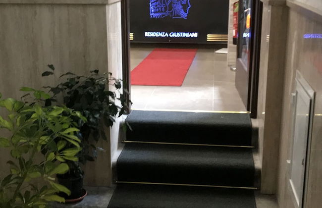 Legend R. G. - Foto 2