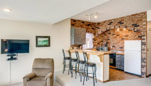 Marina Views! Watch the Boats! Walk to Everything! Unit 3 - Foto 4