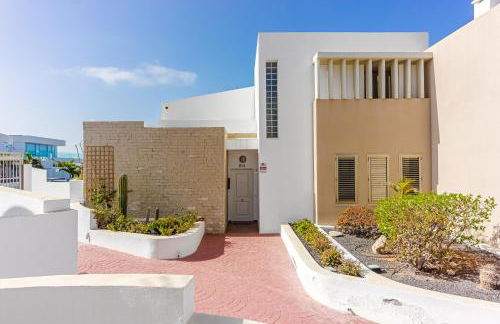 Villa Eleonora, Luxury Villa with Heated Pool Ocean View in Adeje, Tenerife - Foto 73