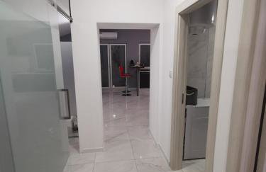 Premium Two-bedroom Apartment - Photo 12