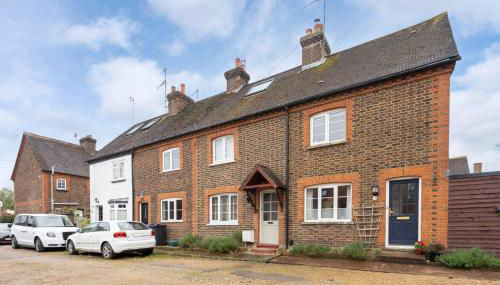 Quaint 3 bed Cottage in central Dorking with parking - Foto 5