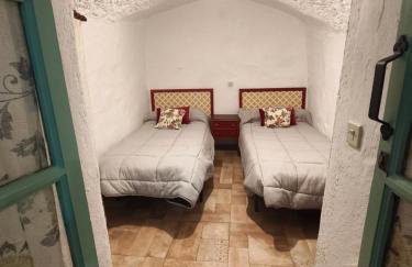 Cuevas Uropia - Foto 12